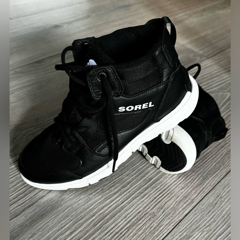 Women’s Sorel Explorer II